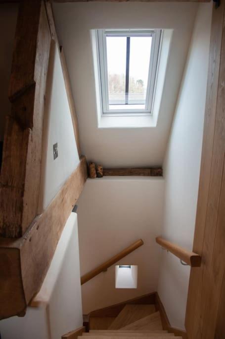 Апартаменти The Cart House - Beautiful Contemporary Barn - Hot Tub Бриднорт Екстер'єр фото